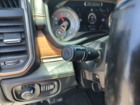 Used 2020 RAM 3500 Limited AWD/4WD image 21