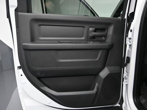 New 2026 RAM 2500 Tradesman AWD/4WD image 24