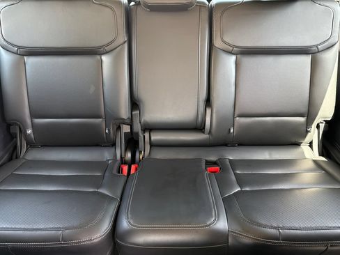 Used 2025 Ford Expedition Platinum AWD/4WD image 17