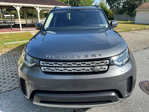 Used 2017 Land Rover Discovery HSE AWD/4WD image 8