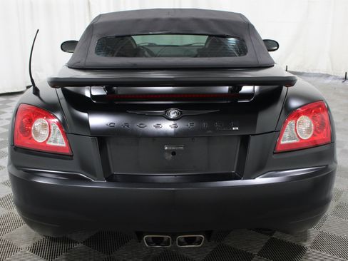 Used 2005 Chrysler Crossfire SRT-6 RWD image 22