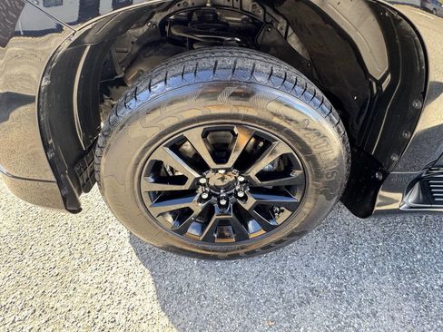 Used 2022 Lexus GX 460 image 51