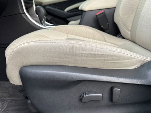 Used 2021 Subaru Ascent Premium w/ Sport Package image 16