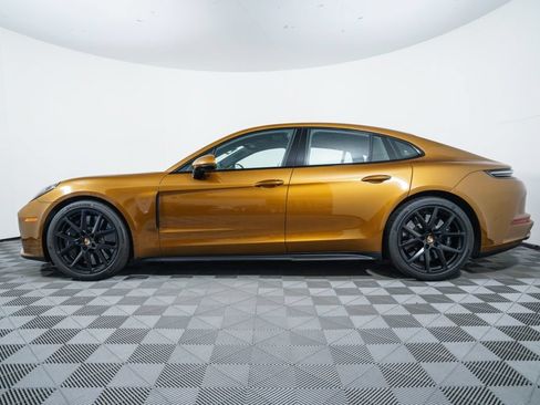 Certified 2025 Porsche Panamera GTS AWD/4WD image 2