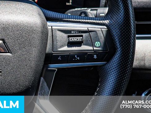 Used 2025 Mitsubishi Outlander SEL FWD image 36