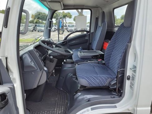 New 2025 Chevrolet Low Cab Forward image 6