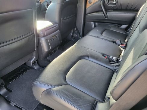 Used 2022 Nissan Armada SL image 37