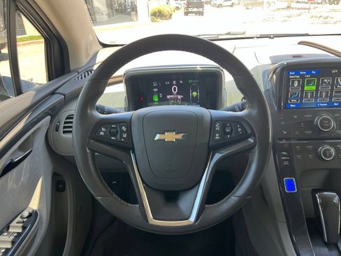 Used 2013 Chevrolet Volt Premium w/ Premium Trim Package FWD image 23