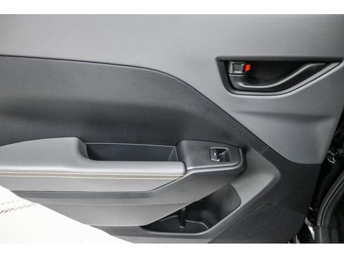 Used 2025 Subaru Crosstrek 2.5i Sport w/ Crosstrek Mirror Package AWD/4WD image 11