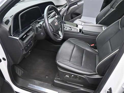 Used 2022 Cadillac Escalade Sport image 9