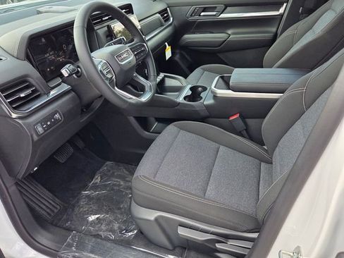 New 2026 GMC Terrain Elevation w/ Black Edition FWD image 5