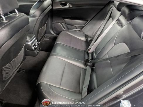 Used 2022 Kia Stinger GT1 AWD/4WD image 27