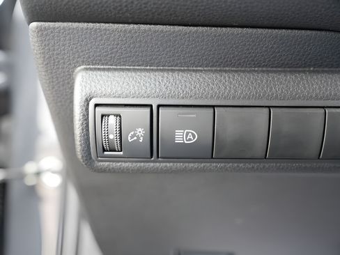 Used 2025 Toyota Corolla LE FWD image 24
