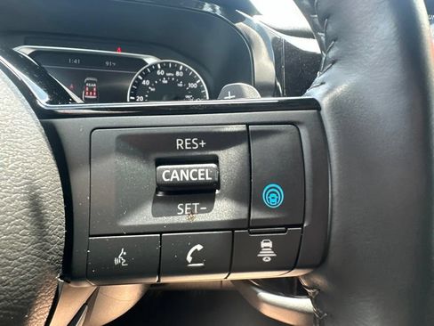 Certified 2024 Nissan Pathfinder SL w/ SL Premium Package AWD/4WD image 19