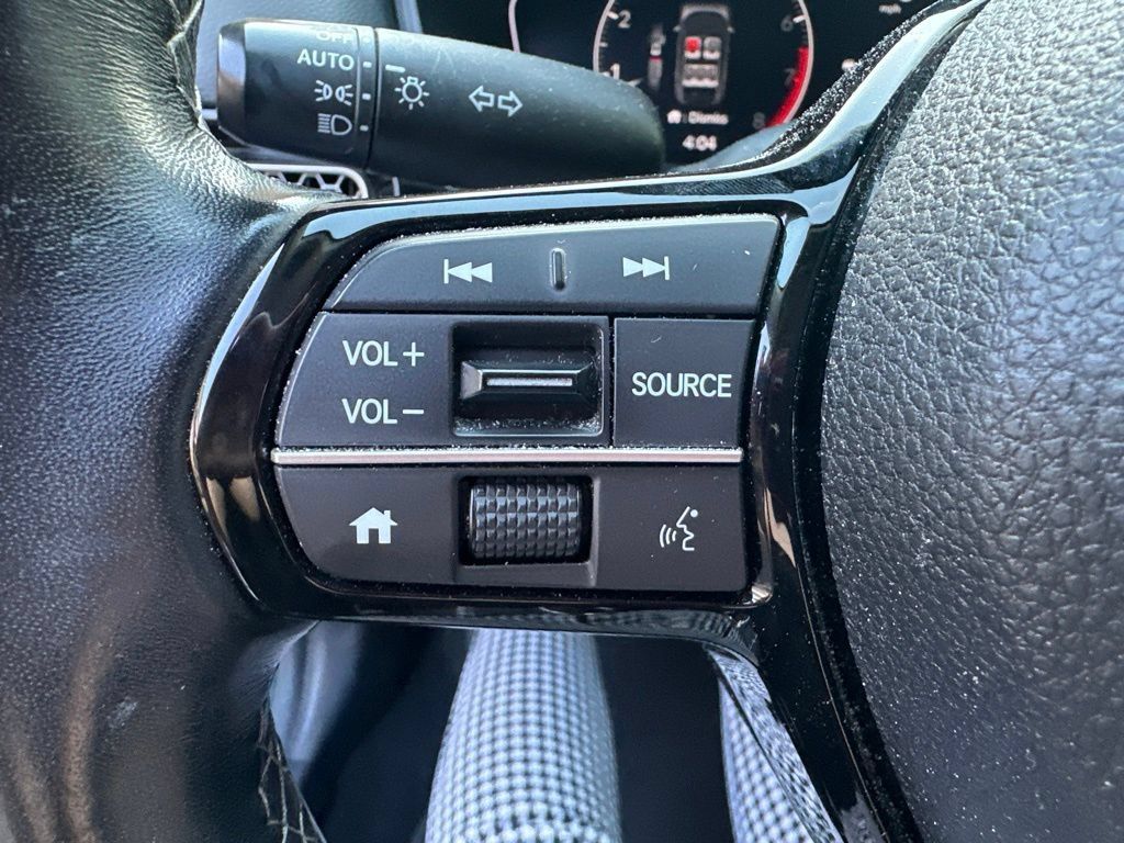 Used 2023 Honda Civic EX image 9