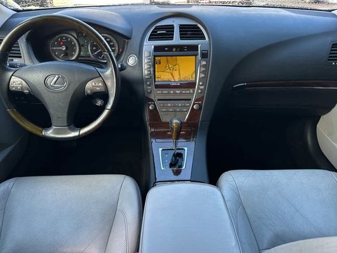 Used 2010 Lexus ES 350 w/ Preferred Accessory Package image 12