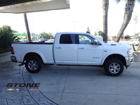 Used 2022 RAM 2500 Laramie AWD/4WD image 10