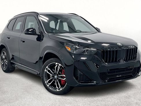 New 2026 BMW X1 xDrive28i w/ M Sport Package AWD/4WD image 1