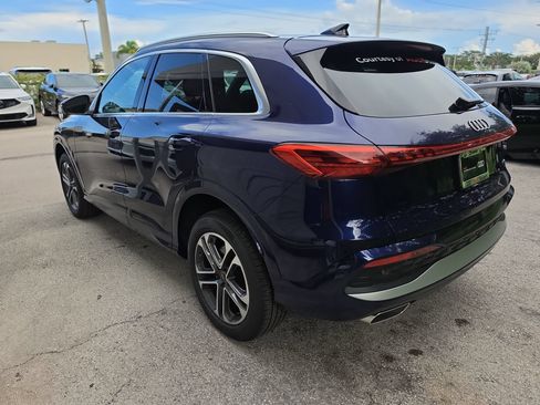 Used 2025 Audi Q5 Premium w/ Convenience Package AWD/4WD image 4