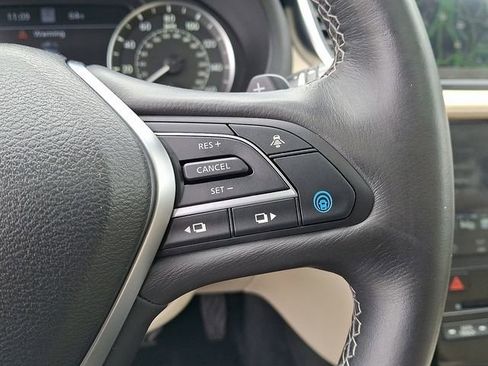 Used 2021 INFINITI QX50 Sensory w/ Cargo Package AWD/4WD image 23