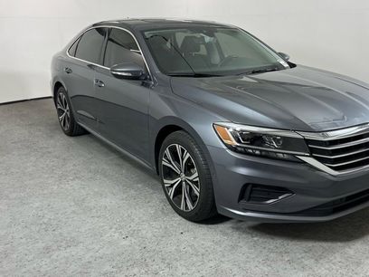 Used 2020 Volkswagen Passat 2.0T SEL