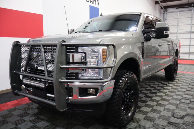 Used 2019 Ford F250 Lariat w/ Lariat Ultimate Package AWD/4WD image 3