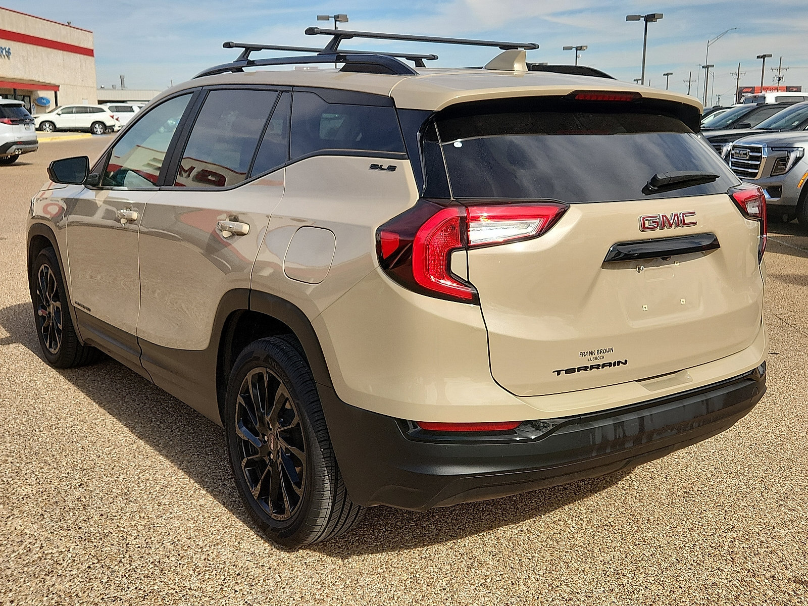 Used 2023 GMC Terrain SLE w/ Driver Convenience Package FWD image 3