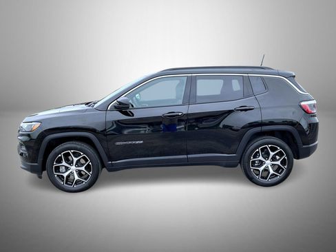 Used 2024 Jeep Compass Limited AWD/4WD image 8