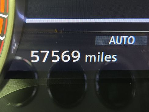 Used 2022 Nissan Pathfinder SL w/ SL Premium Package image 19