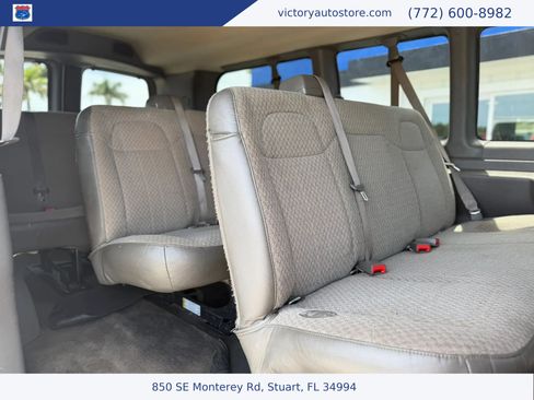 Used 2018 Chevrolet Express 3500 LT w/ LT Preferred Equipment Group RWD image 40