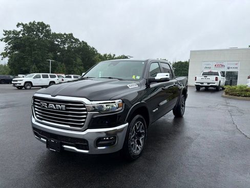 Used 2026 RAM 1500 Laramie AWD/4WD image 8