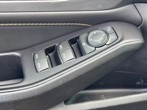 Used 2019 Chevrolet Traverse LT w/ LPO, Floor Liner Package image 17