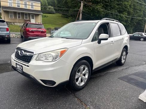 Used 2015 Subaru Forester 2.5i Premium w/ Popular Package #2 AWD/4WD image 3
