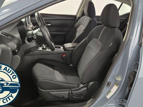 Used 2025 Nissan Sentra SV FWD image 24