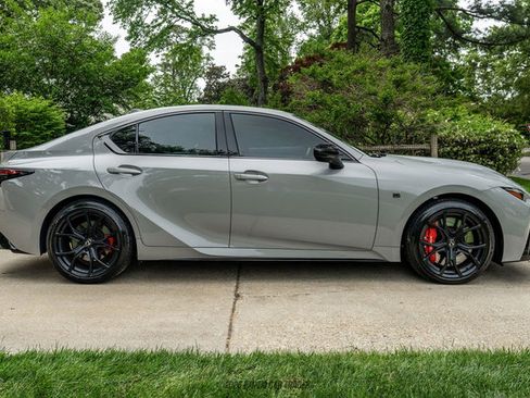Used 2025 Lexus IS 500 w/ F-Sport Performance RWD image 9