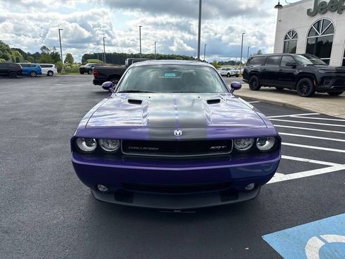 Used 2010 Dodge Challenger SRT8 w/ SRT Option Group II RWD image 3