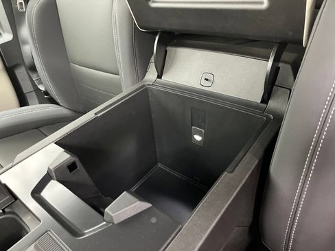 New 2026 GMC Hummer EV 4x4 Crew Cab image 19