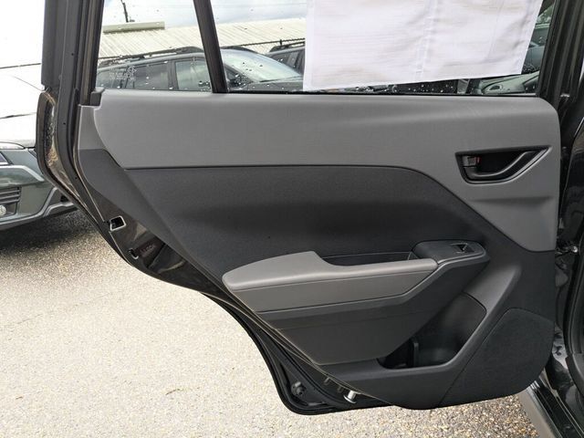 Used 2024 Subaru Crosstrek 2.0i AWD/4WD image 30