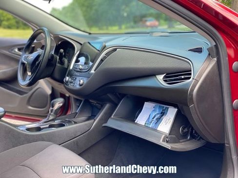 Used 2021 Chevrolet Malibu RS FWD image 18