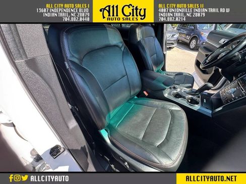 Used 2016 Ford Explorer Sport w/ Equipment Group 401A AWD/4WD image 11