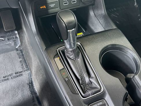 Used 2024 Honda Civic Touring image 17