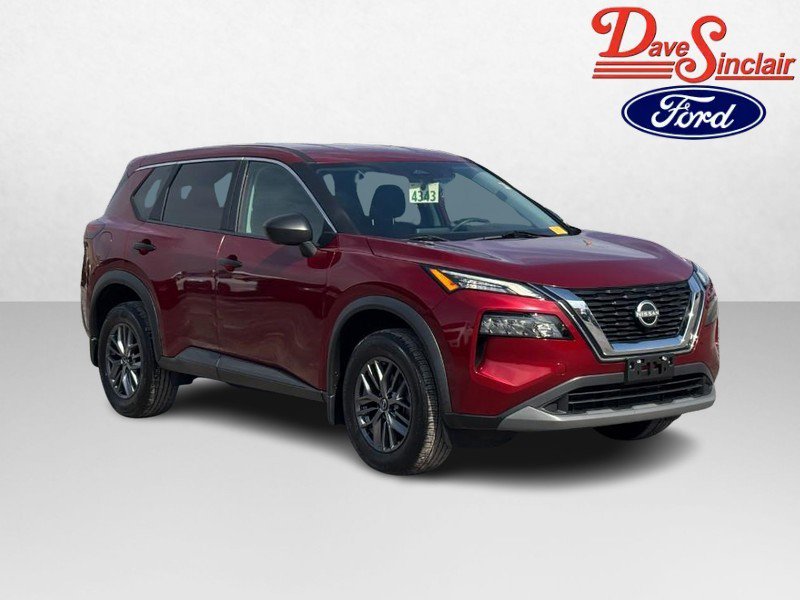 Used 2023 Nissan Rogue S AWD/4WD image 4