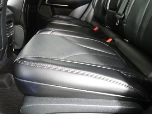 Used 2018 Lincoln MKC Reserve w/ Lincoln MKC Climate Package image 15