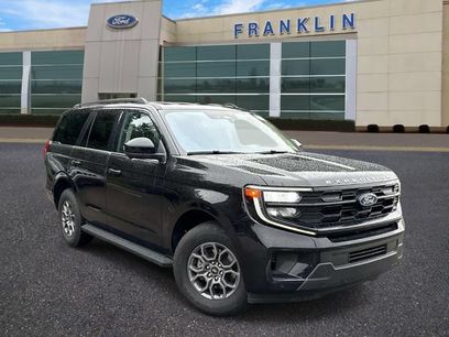 Used 2025 Ford Expedition Active