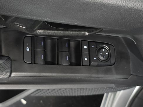 Used 2026 Toyota Tacoma SR5 AWD/4WD image 21