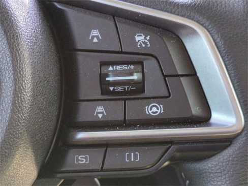 Used 2023 Subaru Forester Limited image 27