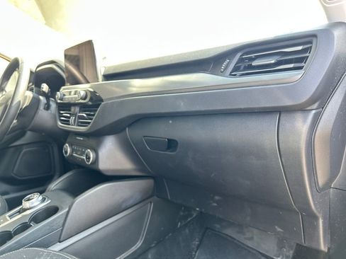 Certified 2024 Ford Escape Active image 15