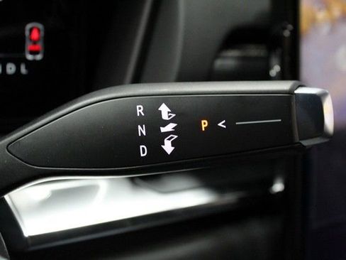 New 2026 GMC Terrain Elevation FWD image 24