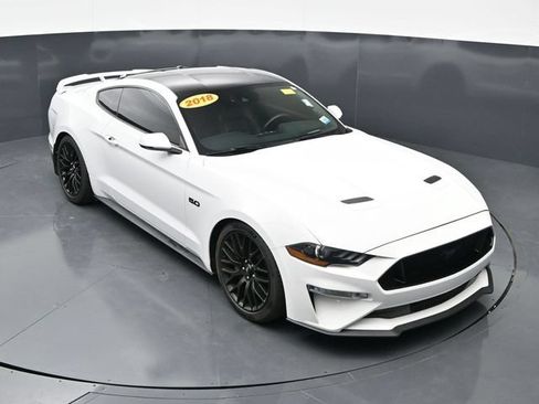 Used 2018 Ford Mustang GT Premium w/ Equipment Group 401A RWD image 21
