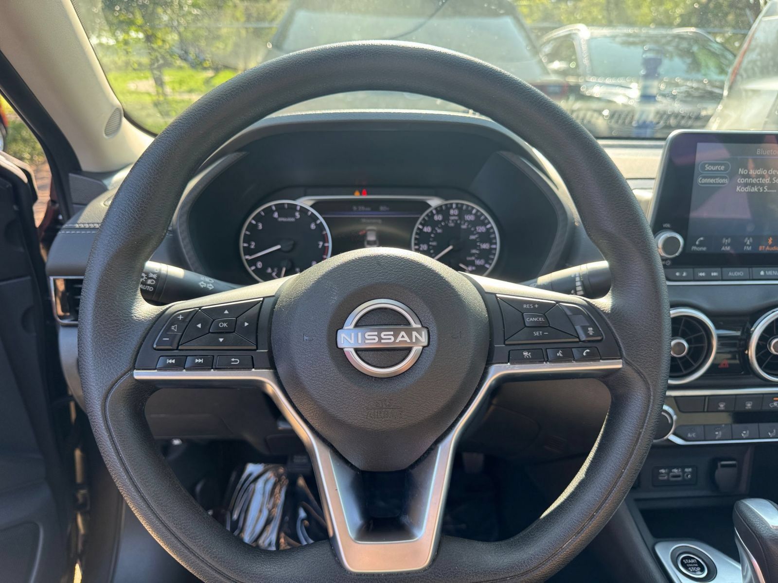 Used 2025 Nissan Sentra SV FWD image 25